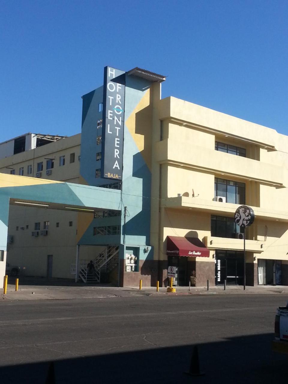 Hotel Frontera Baja Mexicali Exterior photo